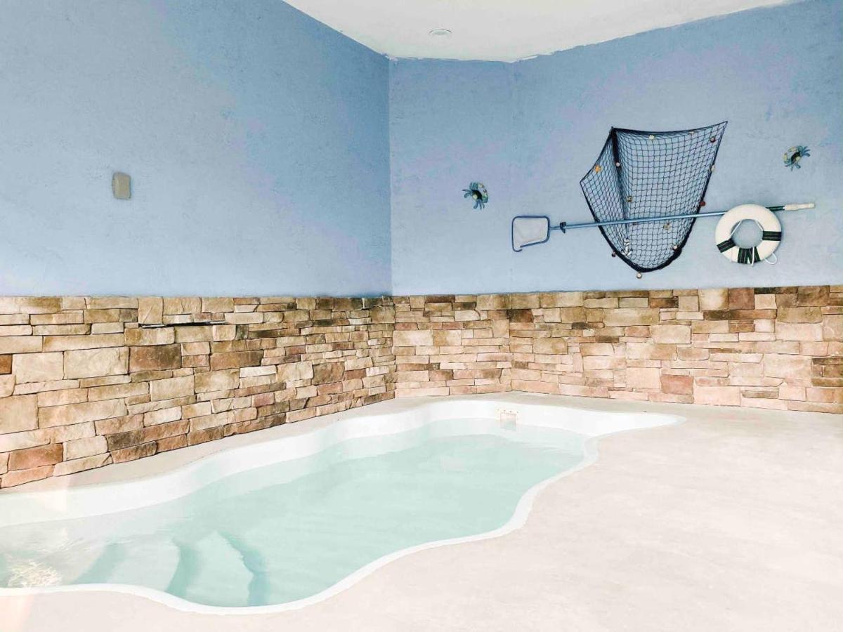 Splash Of Moonshine -Heated Indoor Pool, Hot Tub, Arcade Game Room Піджен-Фордж Екстер'єр фото